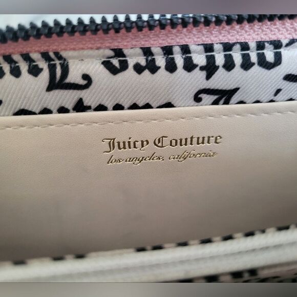 Juicy Couture Pink Bow Wallet - Picture 2 of 7